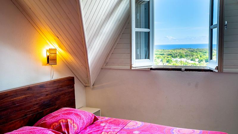 villa-vetyvers-location-la-reunion-visite-chambre-carousel-7-800x450